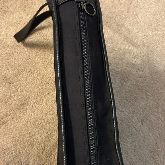 lululemon athletica Black Tote Bag - Picture 4 of 5